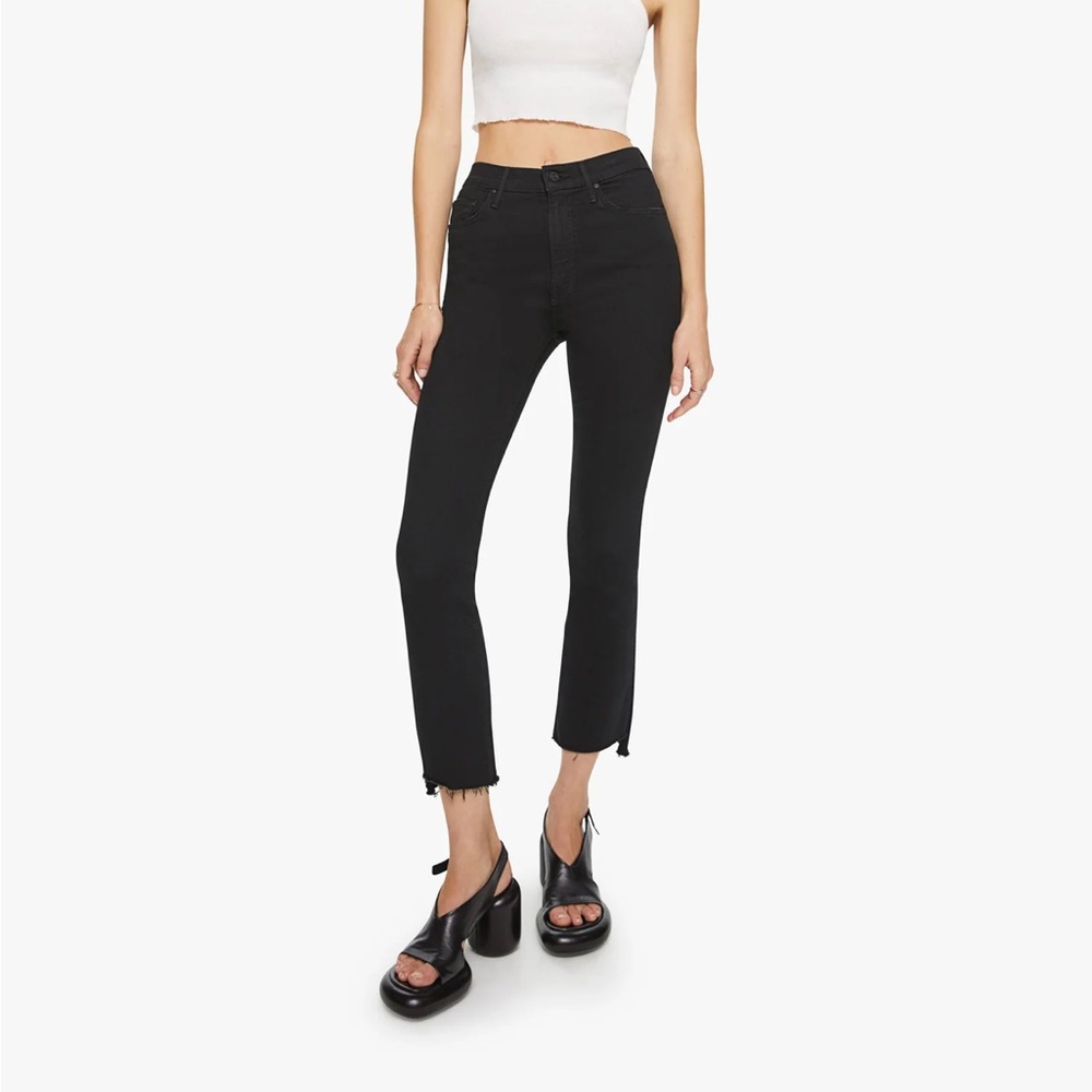 Mother Denim Insider Crop Step Fray in Not Guilty (black) sz 28